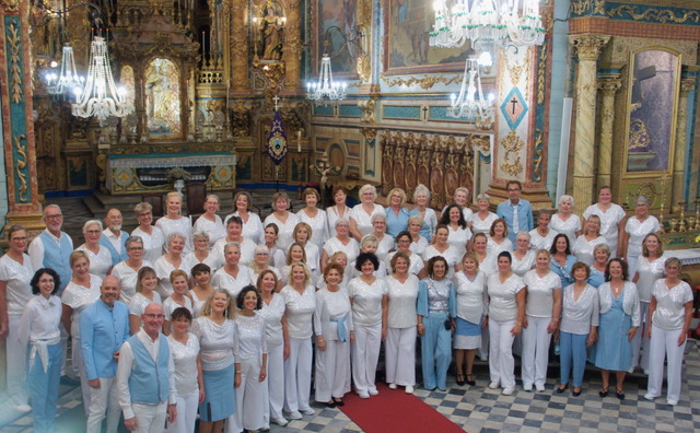 Two Choirs, Double the Fun